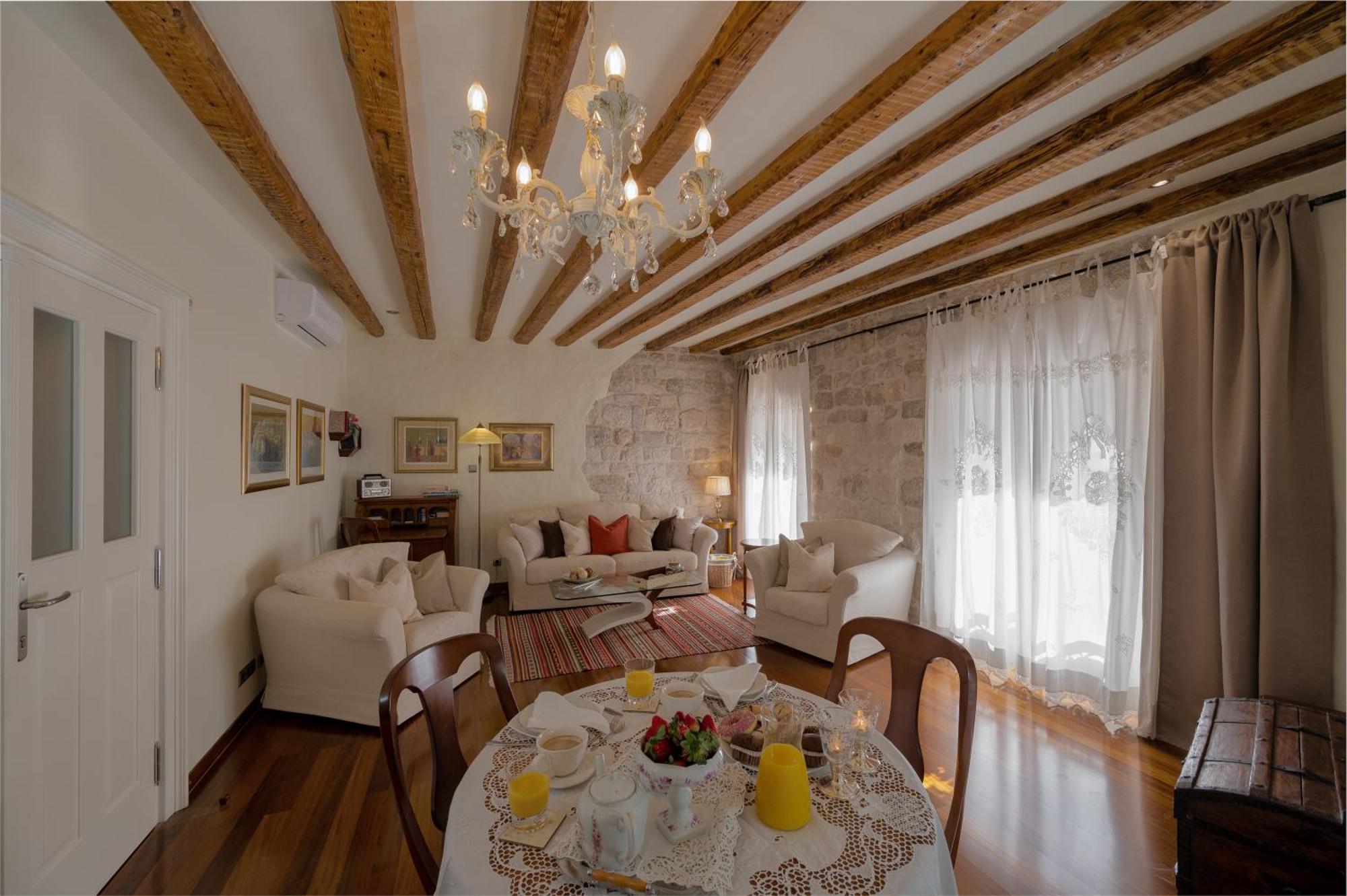Stone Pearl Heritage Luxury Suite Split Dış mekan fotoğraf